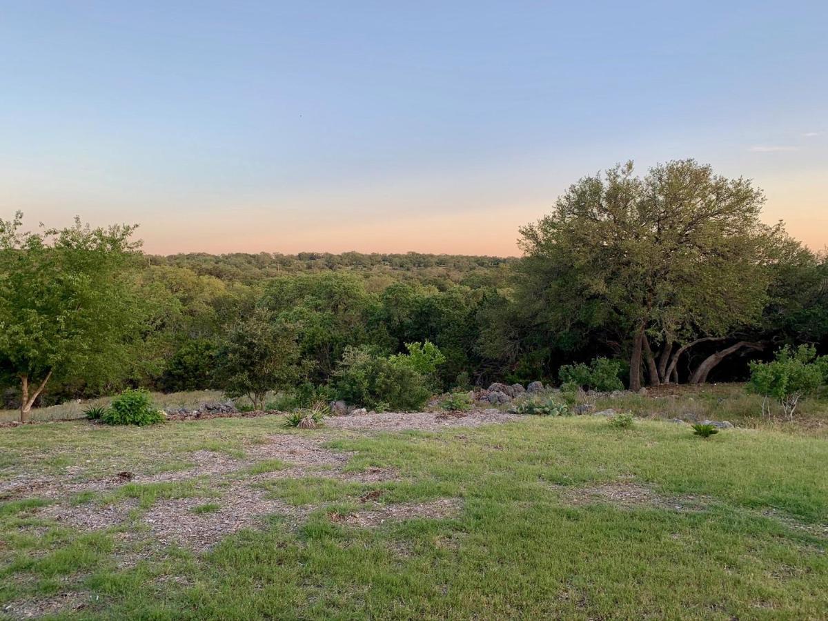 Scenic Hill Country Retreat - Rhino Ranch Villa New Braunfels Exterior photo